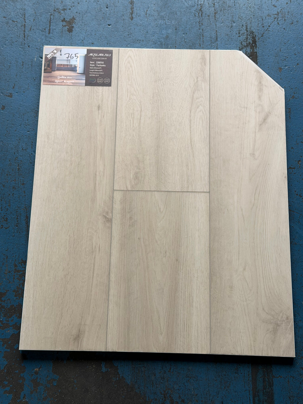 Aquarius Collection - Fairbanks 765